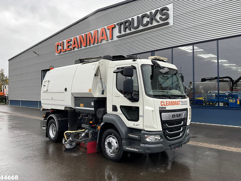DAF FA LF 230 Euro 6 Johnston VT652 Just 87.278 km! - Varredora urbana: foto 2 DAF FA LF 230 Euro 6 Johnston VT652 Just 87.278 km! - Varredora urbana: foto 2