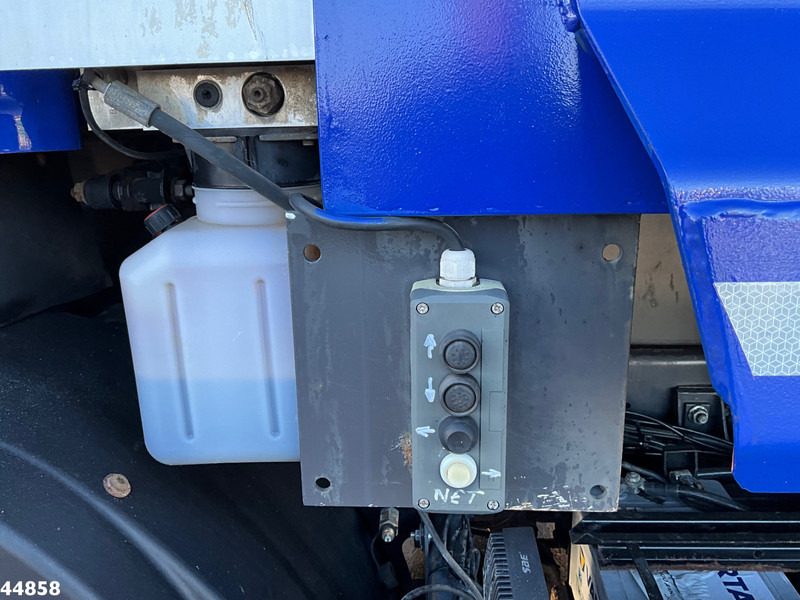 Camião multibenne DAF FAN 85 CF 360 Manual VDL 18 Ton portaalarmsysteem: foto 13 Camião multibenne DAF FAN 85 CF 360 Manual VDL 18 Ton portaalarmsysteem: foto 13