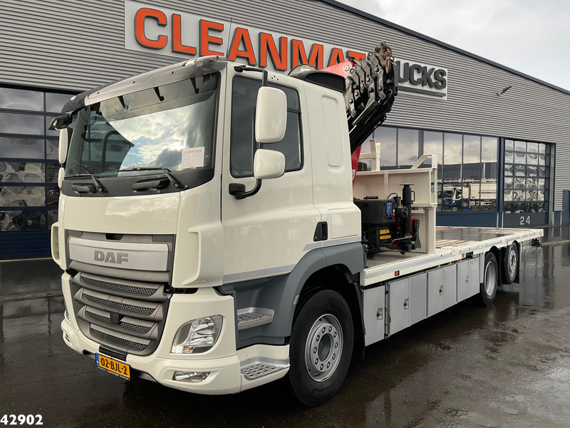 DAF FAN CF 440 Euro 6 HMF 26 Tonmeter laadkraan - Camião grua: foto 2 DAF FAN CF 440 Euro 6 HMF 26 Tonmeter laadkraan - Camião grua: foto 2