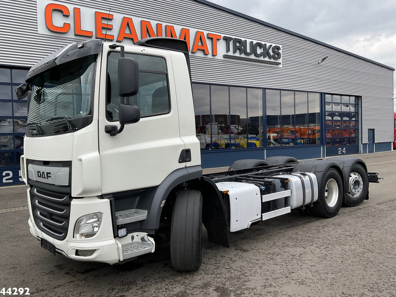 DAF FAN CF 450 Euro 6 Chassis Cabine - Camião chassi: foto 1 DAF FAN CF 450 Euro 6 Chassis Cabine - Camião chassi: foto 1