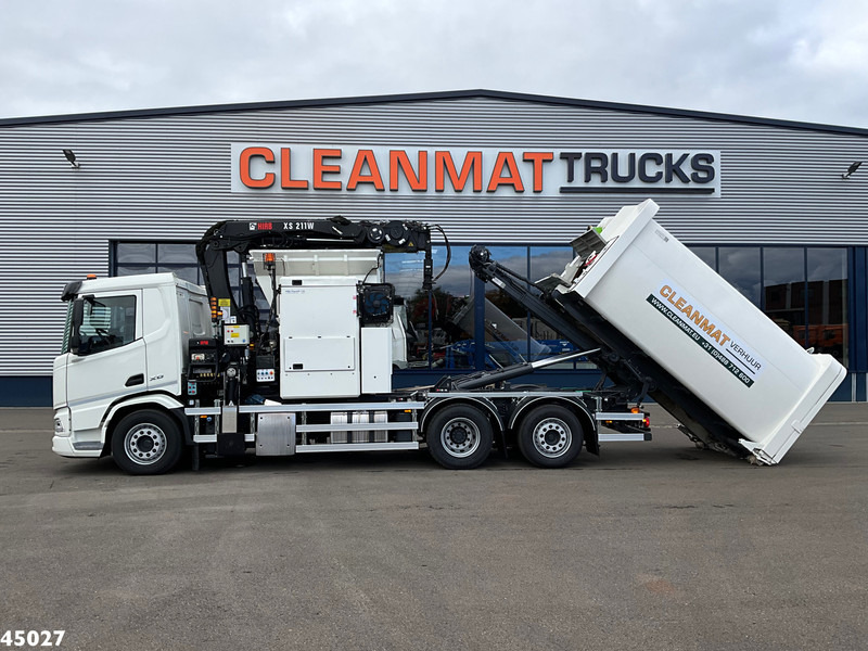 DAF FAN XD 340 Hiab 21 Tonmeter laadkraan - Caminhão de lixo: foto 3 DAF FAN XD 340 Hiab 21 Tonmeter laadkraan - Caminhão de lixo: foto 3