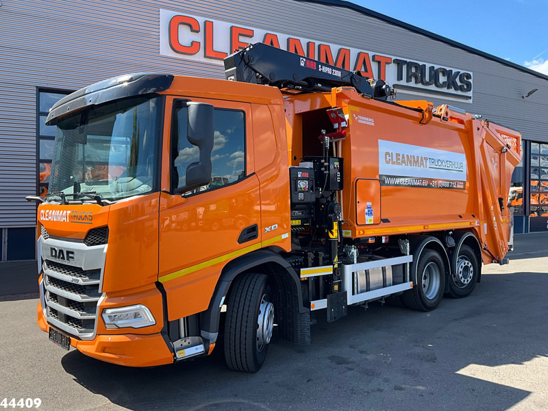 DAF FAN XD 340 Hiab 23 Tonmeter laadkraan - Caminhão de lixo: foto 2 DAF FAN XD 340 Hiab 23 Tonmeter laadkraan - Caminhão de lixo: foto 2