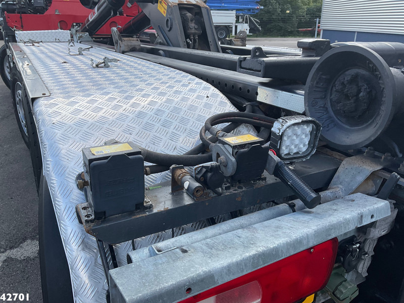 Camião polibenne, Camião grua DAF FAQ CF 400 8x2 Euro 6 HMF 21 Tonmeter laadkraan: foto 10