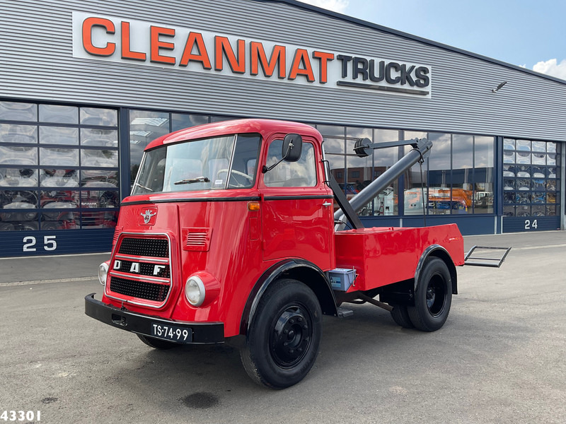 DAF T1300 ''Kikker'' Bergingswagen - Caminhão reboque: foto 1 DAF T1300 ''Kikker'' Bergingswagen - Caminhão reboque: foto 1