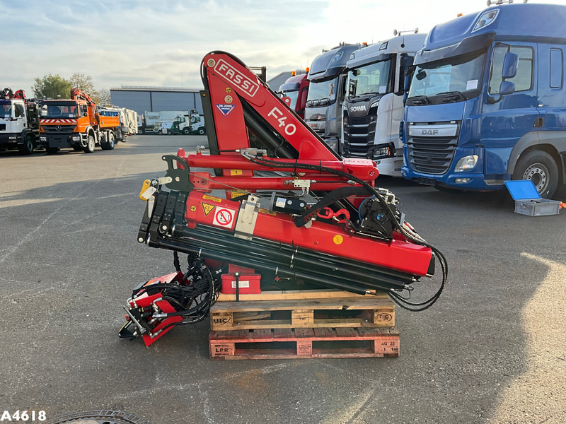 FASSI DEMO 4 Tonmeter laadkraan Laadkraan - Grua para camião: foto 4 FASSI DEMO 4 Tonmeter laadkraan Laadkraan - Grua para camião: foto 4