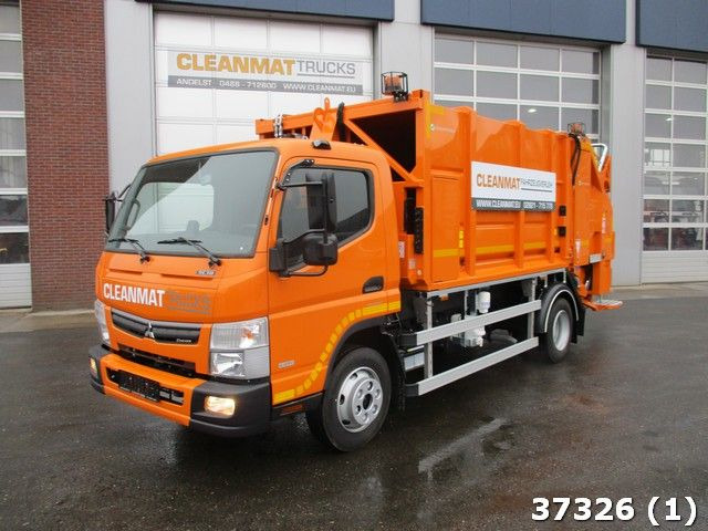 FUSO Canter 9C18 - Caminhão de lixo: foto 1 FUSO Canter 9C18 - Caminhão de lixo: foto 1