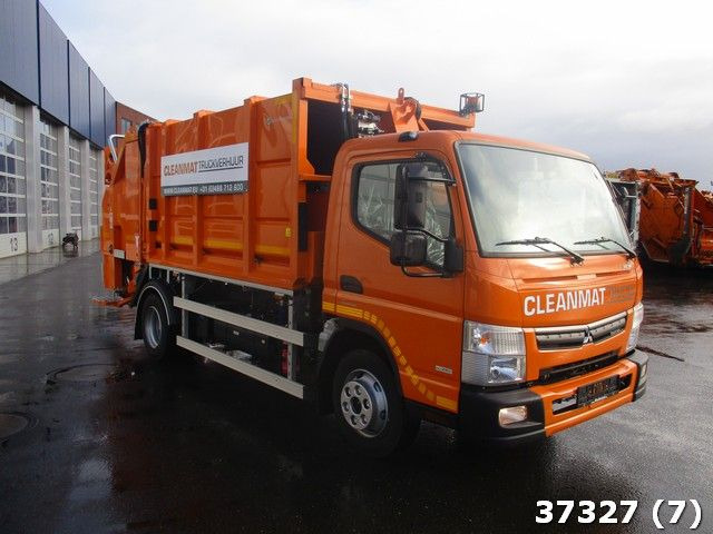 FUSO Canter 9C18 - Caminhão de lixo: foto 4 FUSO Canter 9C18 - Caminhão de lixo: foto 4