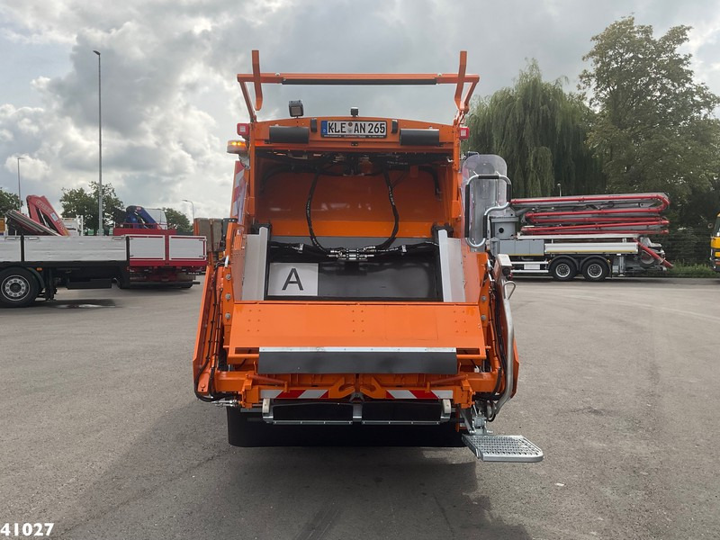 FUSO Canter 9C18 Zoeller 7m³ - Caminhão de lixo: foto 4 FUSO Canter 9C18 Zoeller 7m³ - Caminhão de lixo: foto 4