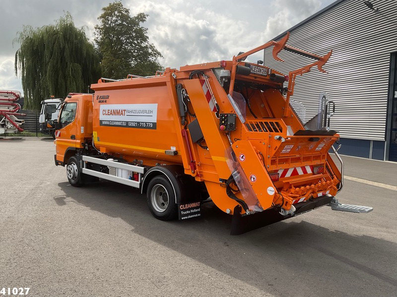 FUSO Canter 9C18 Zoeller 7m³ - Caminhão de lixo: foto 2 FUSO Canter 9C18 Zoeller 7m³ - Caminhão de lixo: foto 2