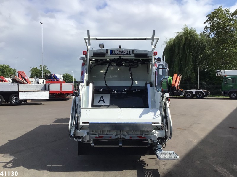 FUSO Canter 9C18 Zoeller 7m3 - Caminhão de lixo: foto 3 FUSO Canter 9C18 Zoeller 7m3 - Caminhão de lixo: foto 3