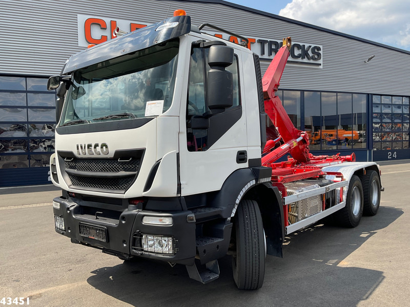 Iveco AD260T 6x4 Euro 6 AJK 20 haakarmsysteem - Camião polibenne: foto 1 Iveco AD260T 6x4 Euro 6 AJK 20 haakarmsysteem - Camião polibenne: foto 1