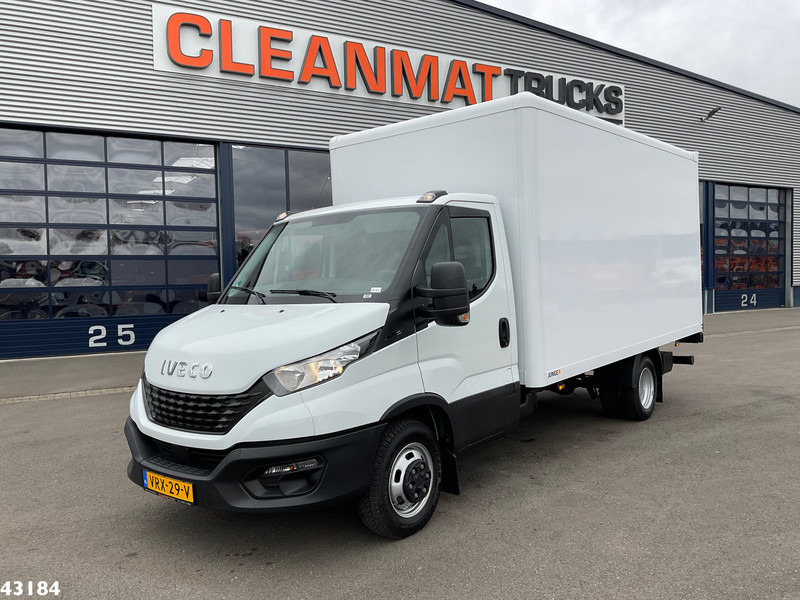 Iveco Daily 35C16 2.3 met laadklep - Camião furgão: foto 1 Iveco Daily 35C16 2.3 met laadklep - Camião furgão: foto 1