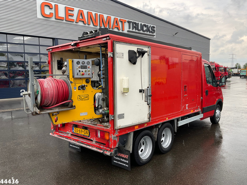 Iveco Daily 40C18 + Veldhuizen oplegger ROM Hogedrukinstallatie - Caminhão limpa fossa: foto 1 Iveco Daily 40C18 + Veldhuizen oplegger ROM Hogedrukinstallatie - Caminhão limpa fossa: foto 1