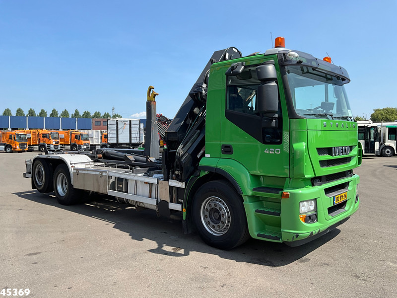 Iveco Stralis AD260S42Y HMF 20 Tonmeter laadkraan - Camião polibenne, Camião grua: foto 3 Iveco Stralis AD260S42Y HMF 20 Tonmeter laadkraan - Camião polibenne, Camião grua: foto 3