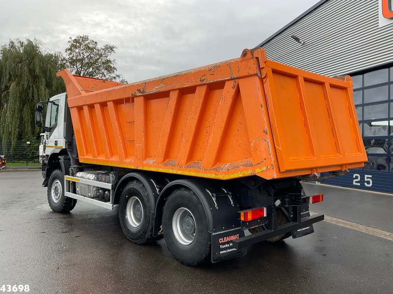 Iveco Trakker AD260TW450 6x6 Euro 6 Manual Full steel Just 25.974 km! - Camião basculante: foto 4 Iveco Trakker AD260TW450 6x6 Euro 6 Manual Full steel Just 25.974 km! - Camião basculante: foto 4