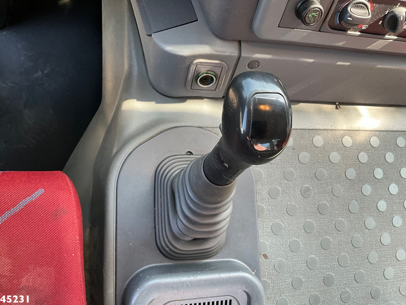 Leasing de Iveco Trakker AD410T41 Fassi 80 Tonmeter laadkraan + Fly-Jib Just 80.441 Km! Iveco Trakker AD410T41 Fassi 80 Tonmeter laadkraan + Fly-Jib Just 80.441 Km!: foto 17