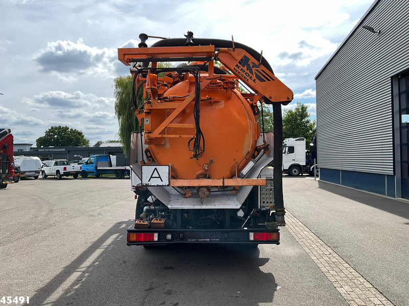 MAN 26.400 Kroll 14.5m³ kolkenzuiger Euro 2 Manual Gearbox - Caminhão limpa fossa: foto 4 MAN 26.400 Kroll 14.5m³ kolkenzuiger Euro 2 Manual Gearbox - Caminhão limpa fossa: foto 4