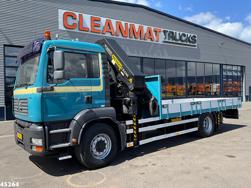 MAN TGA 18.310 4X4H Manual Palfinger 36 Tonmeter laadkraan Just 226.172 km! - Camião grua: foto 2 MAN TGA 18.310 4X4H Manual Palfinger 36 Tonmeter laadkraan Just 226.172 km! - Camião grua: foto 2