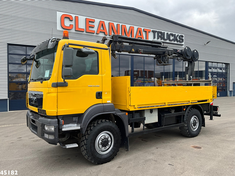 MAN TGM 13.290 4x4 Hiab 9 Tonmeter laadkraan Just 222.472 km! - Camião grua: foto 4 MAN TGM 13.290 4x4 Hiab 9 Tonmeter laadkraan Just 222.472 km! - Camião grua: foto 4