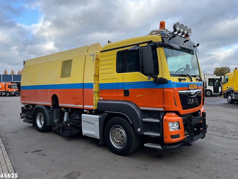 MAN TGS 18.440 Euro 6 Beam S9000 Wegdekreiniger links en rechts vegend! - Varredora urbana: foto 5 MAN TGS 18.440 Euro 6 Beam S9000 Wegdekreiniger links en rechts vegend! - Varredora urbana: foto 5