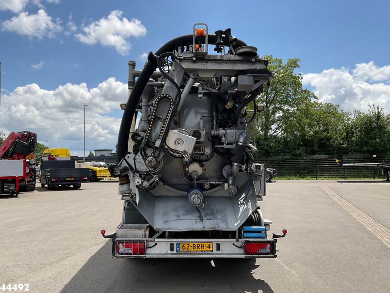 MAN TGS 28.440 FFG Flensburger 12,5m³ Saug/Spul combi Waterrecycling - Caminhão limpa fossa: foto 3 MAN TGS 28.440 FFG Flensburger 12,5m³ Saug/Spul combi Waterrecycling - Caminhão limpa fossa: foto 3