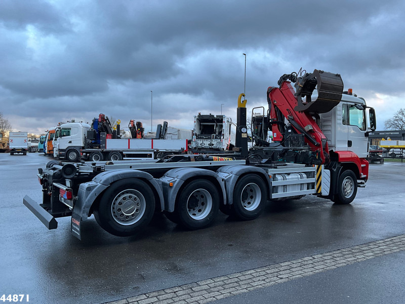 MAN TGS 35.440 8x4 HMF 16 Tonmeter Z-kraan - Camião polibenne: foto 4 MAN TGS 35.440 8x4 HMF 16 Tonmeter Z-kraan - Camião polibenne: foto 4
