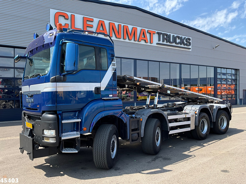 MAN TGS 43.440 8x8 HTS 30 Ton containersysteem - Camião com sistema de cabo: foto 1 MAN TGS 43.440 8x8 HTS 30 Ton containersysteem - Camião com sistema de cabo: foto 1