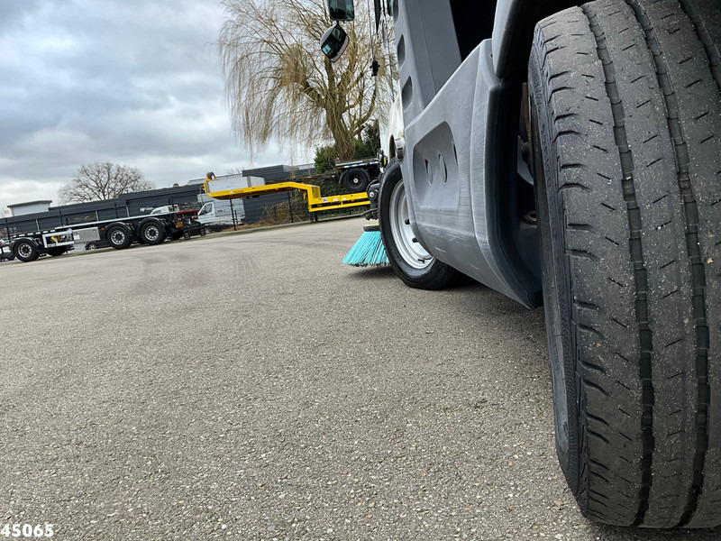 Leasing de Mathieu MC 210 Azura Flex Euro 6 Just 8.800 km! Mathieu MC 210 Azura Flex Euro 6 Just 8.800 km!: foto 12 Leasing de Mathieu MC 210 Azura Flex Euro 6 Just 8.800 km! Mathieu MC 210 Azura Flex Euro 6 Just 8.800 km!: foto 12