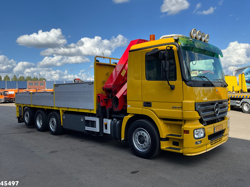 Mercedes-Benz Actros 4541 8x2 HMF 25 Tonmeter laadkraan - Camião grua: foto 4 Mercedes-Benz Actros 4541 8x2 HMF 25 Tonmeter laadkraan - Camião grua: foto 4