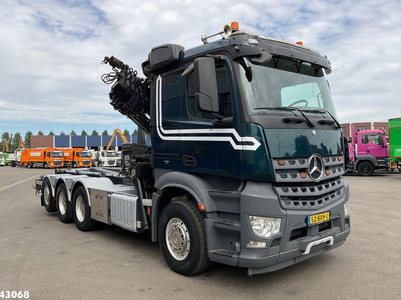 Mercedes-Benz Arocs 3251 8x4 Euro 6 Hiab 28 Tonmeter laadkraan - Camião polibenne, Camião grua: foto 3 Mercedes-Benz Arocs 3251 8x4 Euro 6 Hiab 28 Tonmeter laadkraan - Camião polibenne, Camião grua: foto 3