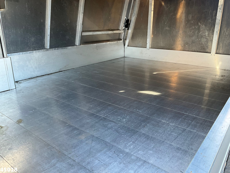 Camião basculante Mercedes-Benz Sprinter 317 1.9 CDI Veeg-vuil kipper: foto 10 Camião basculante Mercedes-Benz Sprinter 317 1.9 CDI Veeg-vuil kipper: foto 10