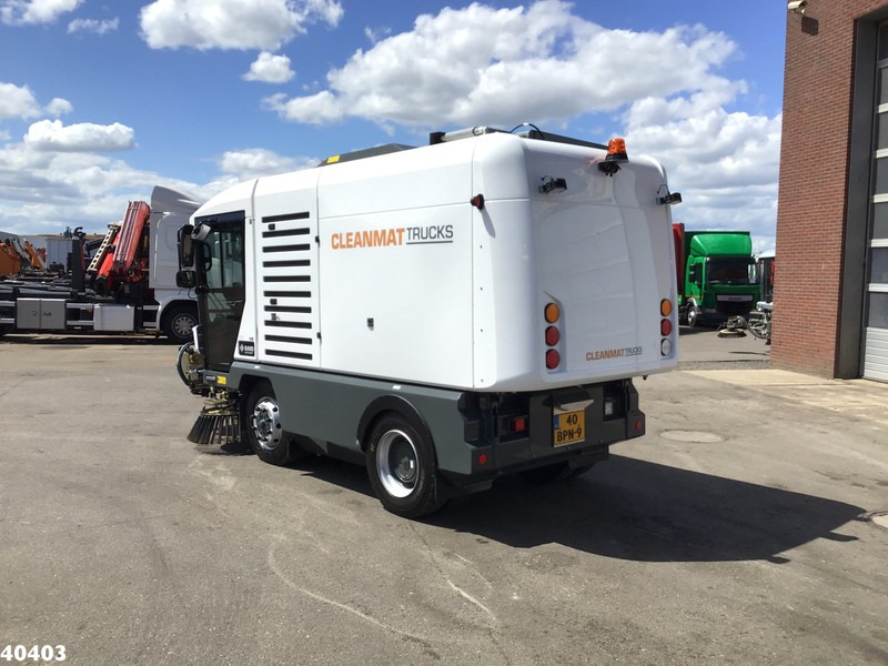 Ravo 5-SERIES 580 with 3-rd brush - Varredora urbana: foto 3 Ravo 5-SERIES 580 with 3-rd brush - Varredora urbana: foto 3