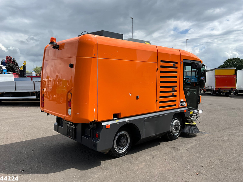 Ravo 540 Euro 6 - Varredora urbana: foto 4 Ravo 540 Euro 6 - Varredora urbana: foto 4