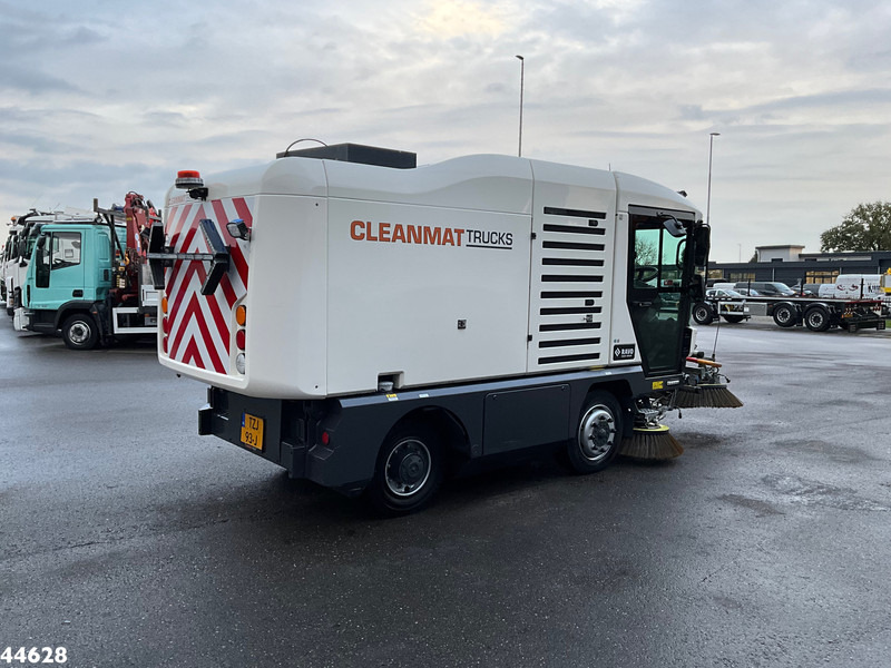 Ravo 540 Euro 6 with 3-rd brush - Varredora urbana: foto 5 Ravo 540 Euro 6 with 3-rd brush - Varredora urbana: foto 5