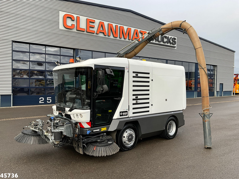 Ravo 540 Euro 6 with new 3-rd brush! - Varredora urbana: foto 1 Ravo 540 Euro 6 with new 3-rd brush! - Varredora urbana: foto 1