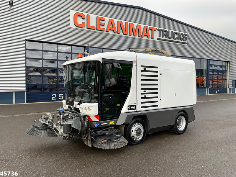 Ravo 540 Euro 6 with new 3-rd brush! - Varredora urbana: foto 4 Ravo 540 Euro 6 with new 3-rd brush! - Varredora urbana: foto 4