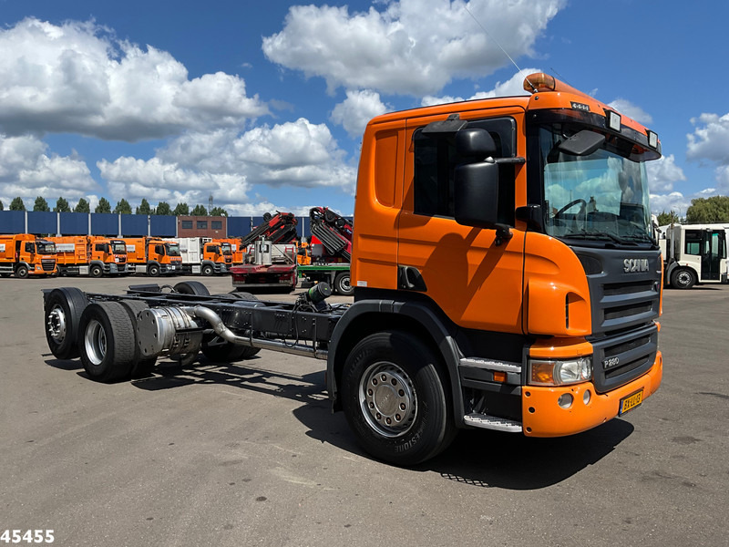 Scania P 280 6x2 Chassis Cabine with PTO Just 218.646 km! - Camião chassi: foto 5 Scania P 280 6x2 Chassis Cabine with PTO Just 218.646 km! - Camião chassi: foto 5