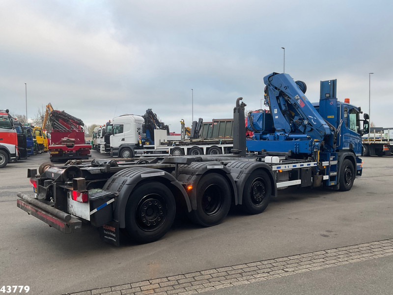 Scania P 360 8x2 Hiab 21 Tonmeter laadkraan - Camião polibenne, Camião grua: foto 4 Scania P 360 8x2 Hiab 21 Tonmeter laadkraan - Camião polibenne, Camião grua: foto 4
