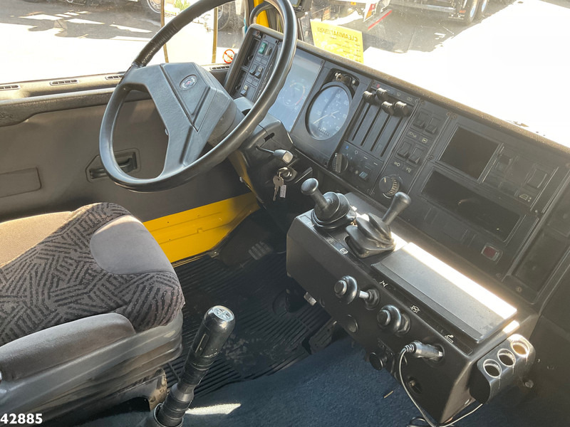 Leasing de Scania R 142-H.400 6x2 Abschlepp "Gerestaureerde Oldtimer" Scania R 142-H.400 6x2 Abschlepp "Gerestaureerde Oldtimer": foto 17