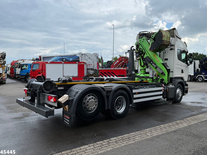 Scania R 440 Euro 6 Retarder Fassi 16 Tonmeter Z-kraan (bouwjaar 2018) - Camião polibenne, Camião grua: foto 4 Scania R 440 Euro 6 Retarder Fassi 16 Tonmeter Z-kraan (bouwjaar 2018) - Camião polibenne, Camião grua: foto 4