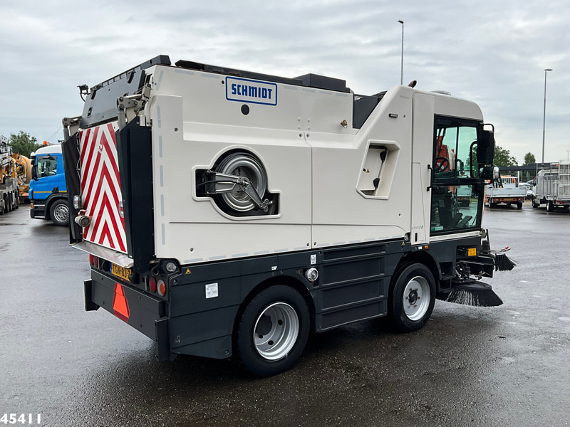 Schmidt Cleango 500 Compact Euro 6 with 3-rd brush - Varredora urbana: foto 4 Schmidt Cleango 500 Compact Euro 6 with 3-rd brush - Varredora urbana: foto 4