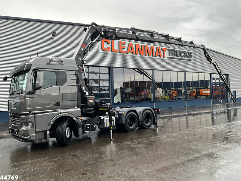 MAN TGX 26.580 6x4 Euro 6 Retarder Hiab 30 Tonmeter laadkraan + Fly-jib New and Unused! - Tractor: foto 1 MAN TGX 26.580 6x4 Euro 6 Retarder Hiab 30 Tonmeter laadkraan + Fly-jib New and Unused! - Tractor: foto 1