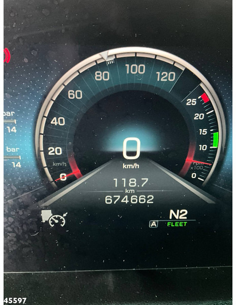 Leasing de Mercedes-Benz Actros 1842 Mega GigaSpace MirrorCam Mercedes-Benz Actros 1842 Mega GigaSpace MirrorCam: foto 15