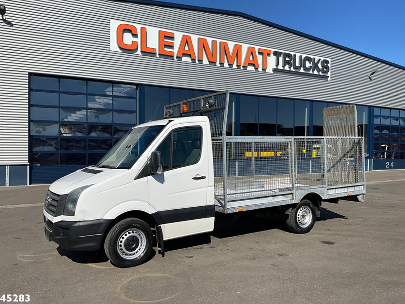 Volkswagen Crafter 35 2.0 Manual met Oprijramp - Camião de caixa aberta/ Plataforma: foto 2 Volkswagen Crafter 35 2.0 Manual met Oprijramp - Camião de caixa aberta/ Plataforma: foto 2