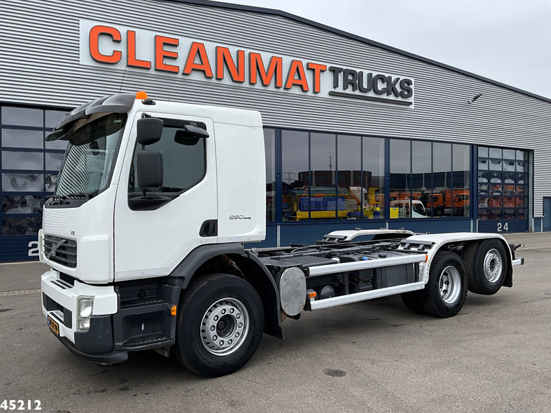 Volvo FE 260 Chassis cabine with PTO Just 199.470 km! - Camião chassi: foto 2 Volvo FE 260 Chassis cabine with PTO Just 199.470 km! - Camião chassi: foto 2