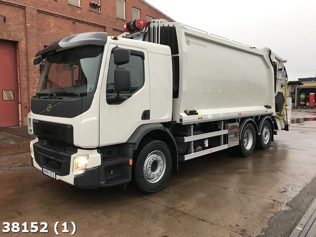 Volvo FE 320 GeesinkNorba - Caminhão de lixo: foto 1 Volvo FE 320 GeesinkNorba - Caminhão de lixo: foto 1