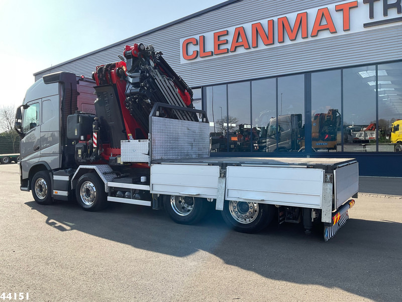 Volvo FH 540 Fassi 165 Tonmeter laadkraan + Fly-Jib Just 104.869 km! - Camião grua: foto 5 Volvo FH 540 Fassi 165 Tonmeter laadkraan + Fly-Jib Just 104.869 km! - Camião grua: foto 5
