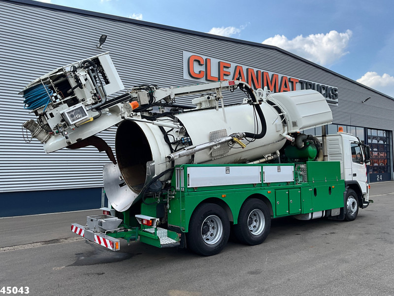 Volvo FM 340 6x4 7m³ Combi kolkenzuiger Just 159.037 km! - Caminhão limpa fossa: foto 1 Volvo FM 340 6x4 7m³ Combi kolkenzuiger Just 159.037 km! - Caminhão limpa fossa: foto 1
