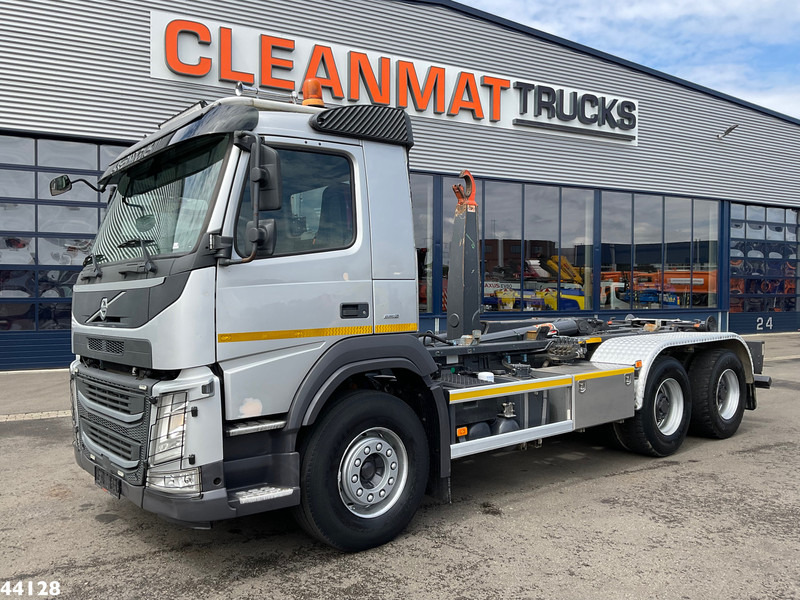 Volvo FM 420 6x4 Euro 6 AJK 20 Ton haakarmsysteem - Camião polibenne: foto 2 Volvo FM 420 6x4 Euro 6 AJK 20 Ton haakarmsysteem - Camião polibenne: foto 2