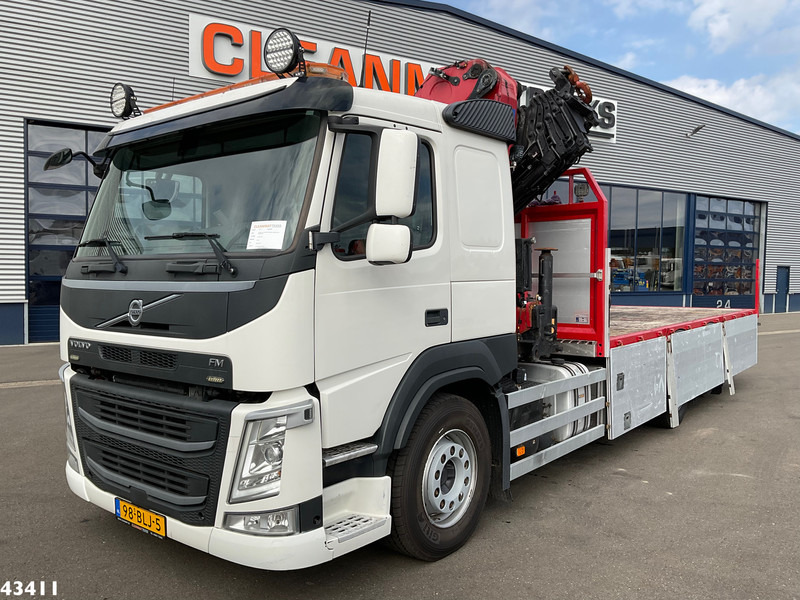 Volvo FM 500 Euro 6 HMF 32 Tonmeter laadkraan Just 166.643 km! - Camião grua: foto 3 Volvo FM 500 Euro 6 HMF 32 Tonmeter laadkraan Just 166.643 km! - Camião grua: foto 3
